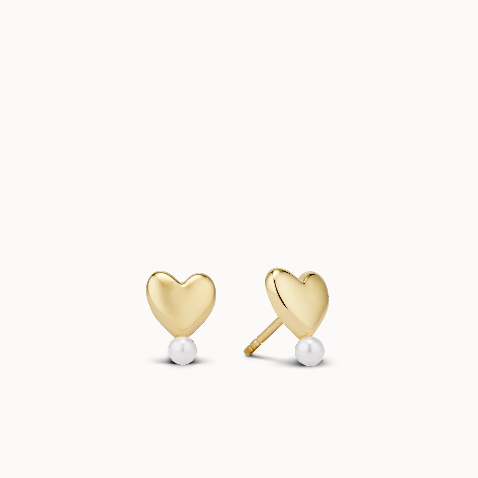 Soft Heart Pearl Studs